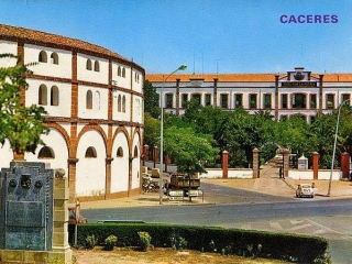 1975 Plaza de Toros y cuartel