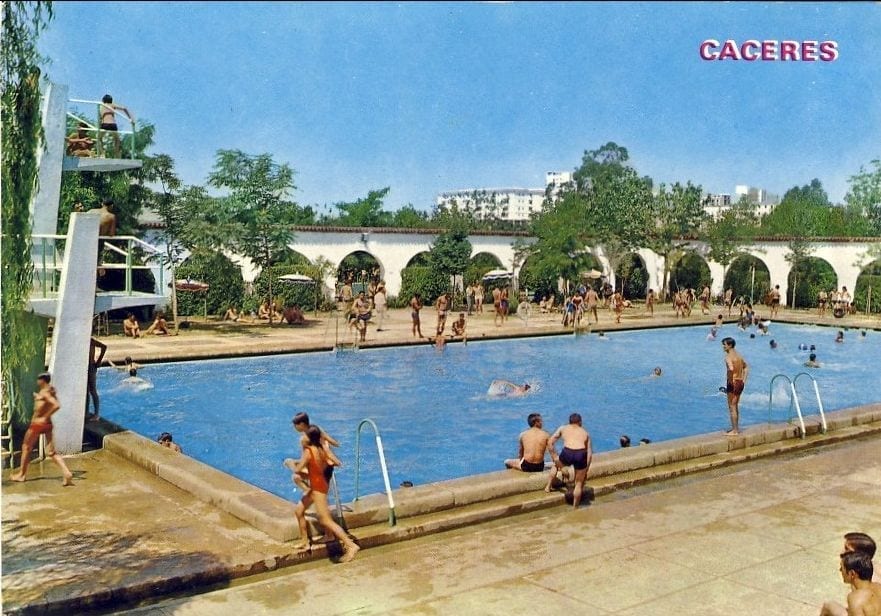 La piscina de la Ciudad Deportiva de Cáceres