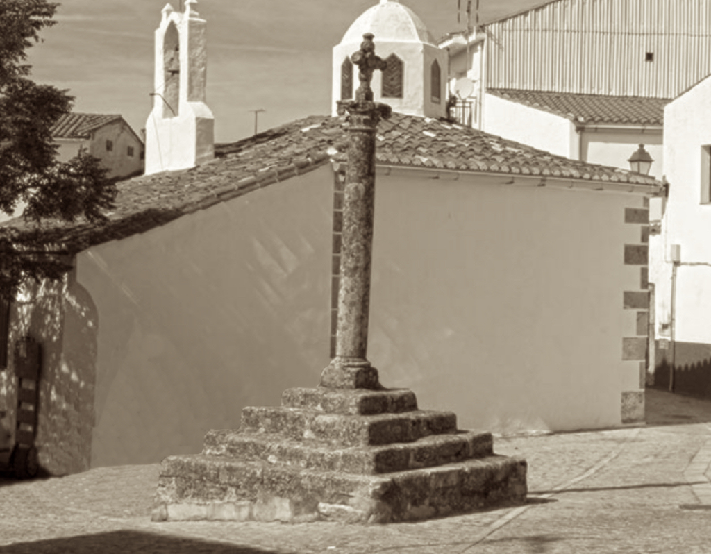 Cruz de San Blas o de los Mártires - Montánchez