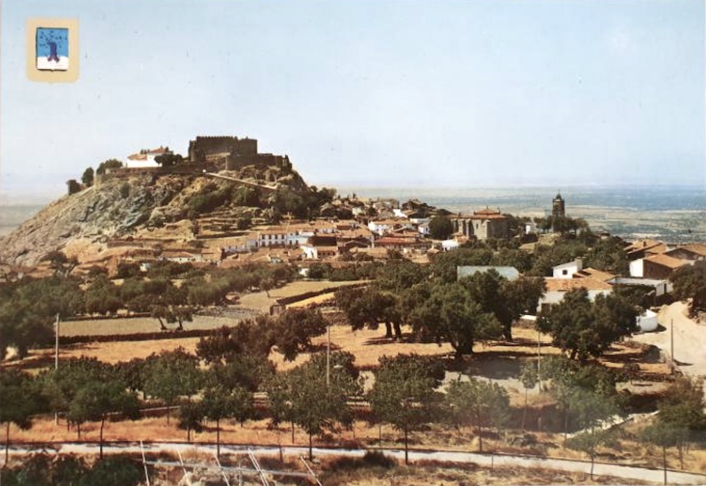 Vista del Castillo de Montánchez