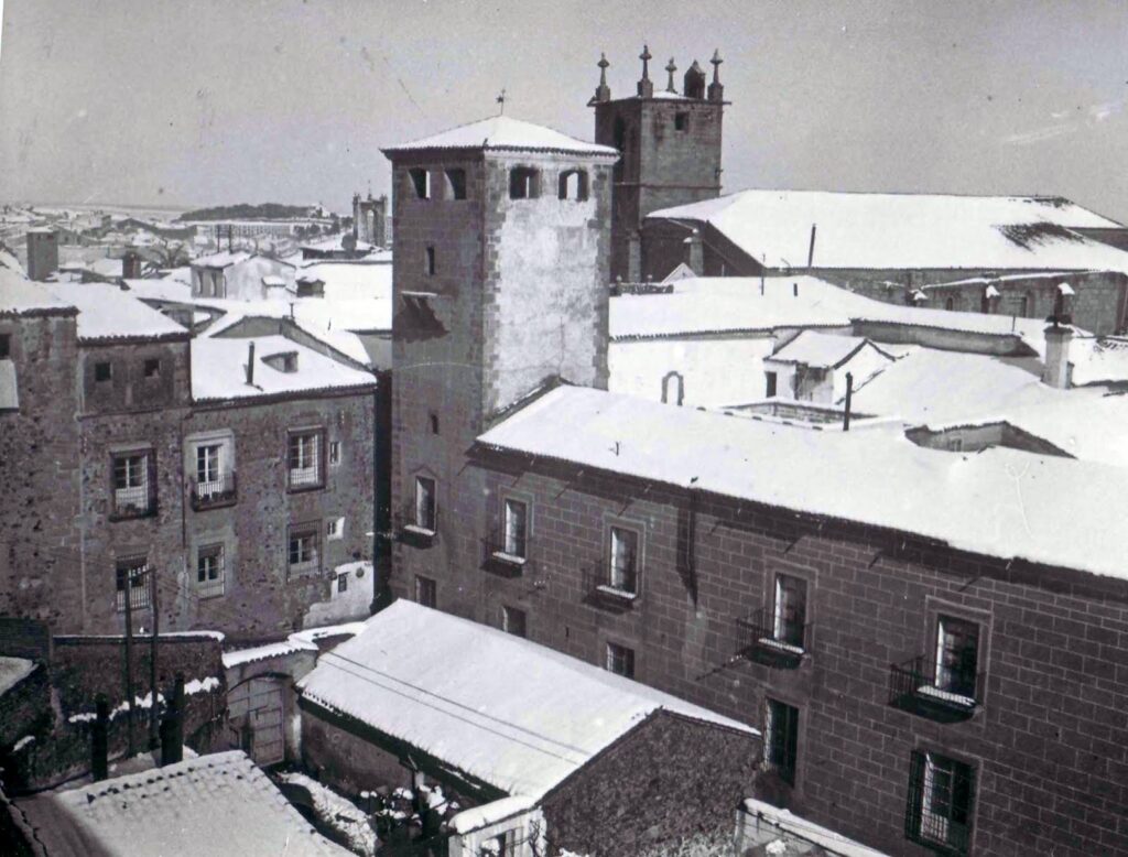 C&aacute;ceres - Plaza de San Jorge